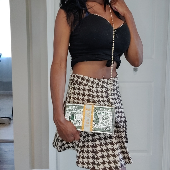 Dazzling Cash Clutch - Picture 11 of 16